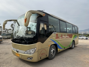 18座豪华大商务车