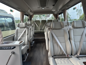 14-18座豪华中巴